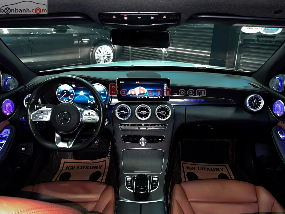 Bán ô tô Mercedes Benz C class C300 AMG - 2019 - xe cũ