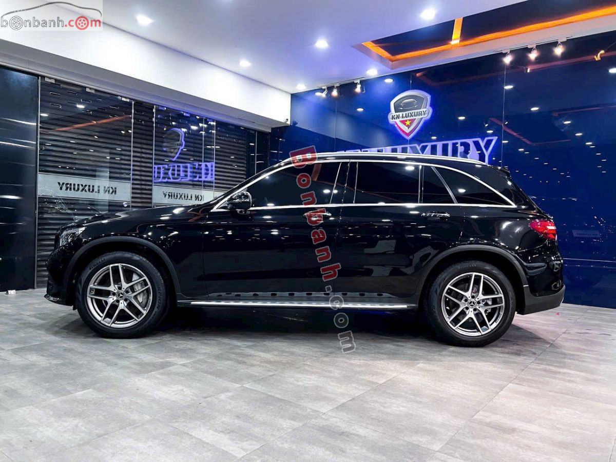 Bán ô tô Mercedes Benz GLC 300 4Matic - 2018 - xe cũ