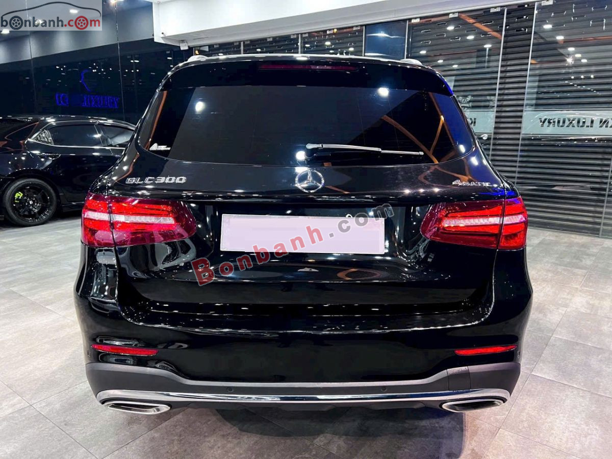 Bán ô tô Mercedes Benz GLC 300 4Matic - 2018 - xe cũ
