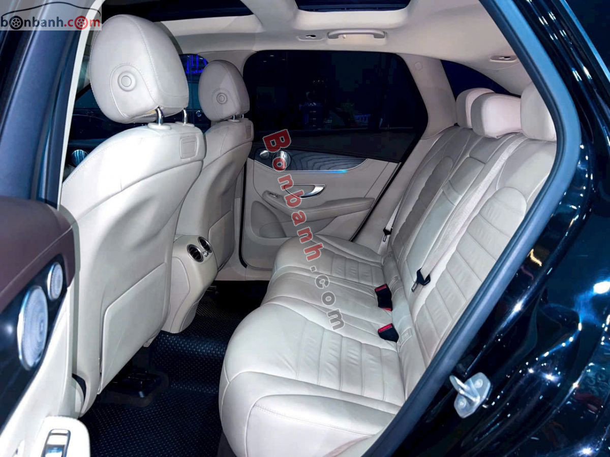 Bán ô tô Mercedes Benz GLC 300 4Matic - 2018 - xe cũ