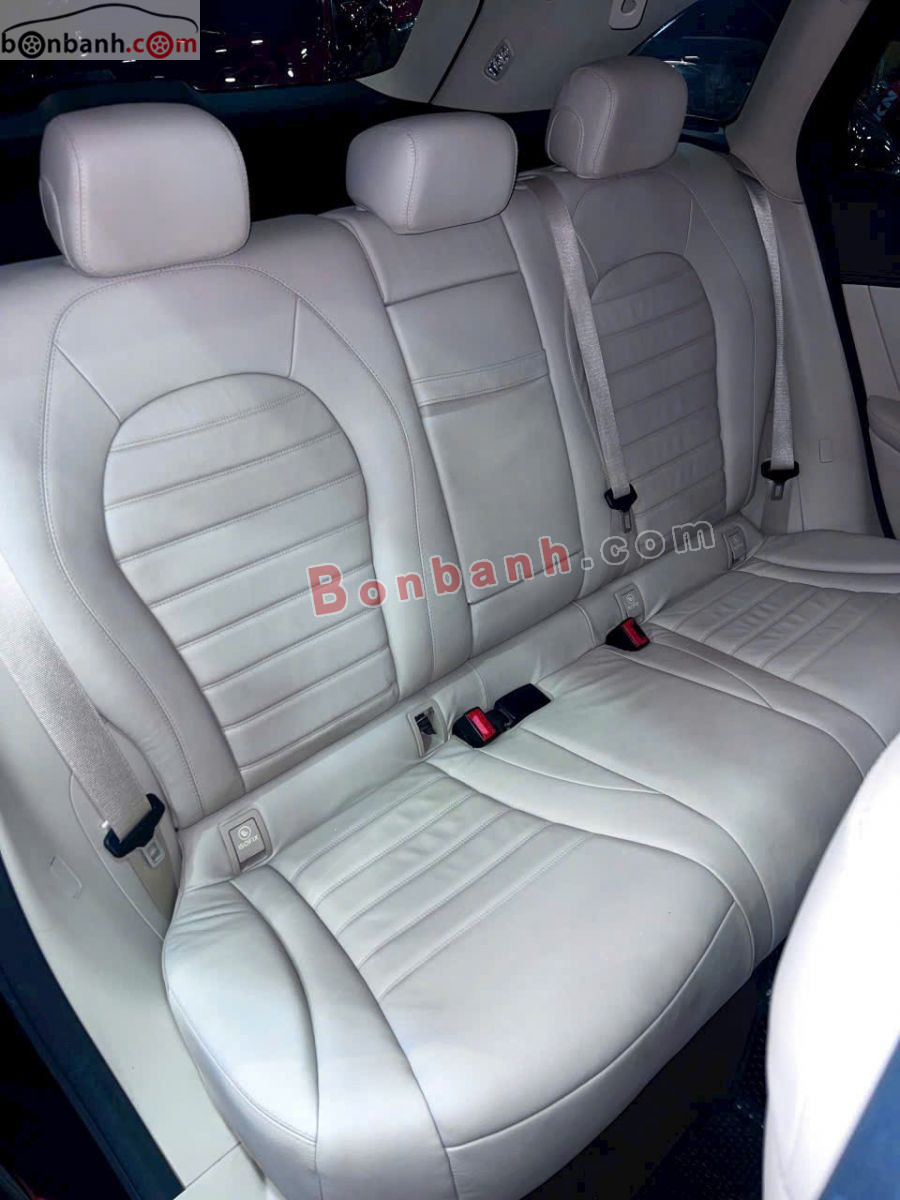 Bán ô tô Mercedes Benz GLC 300 4Matic - 2018 - xe cũ