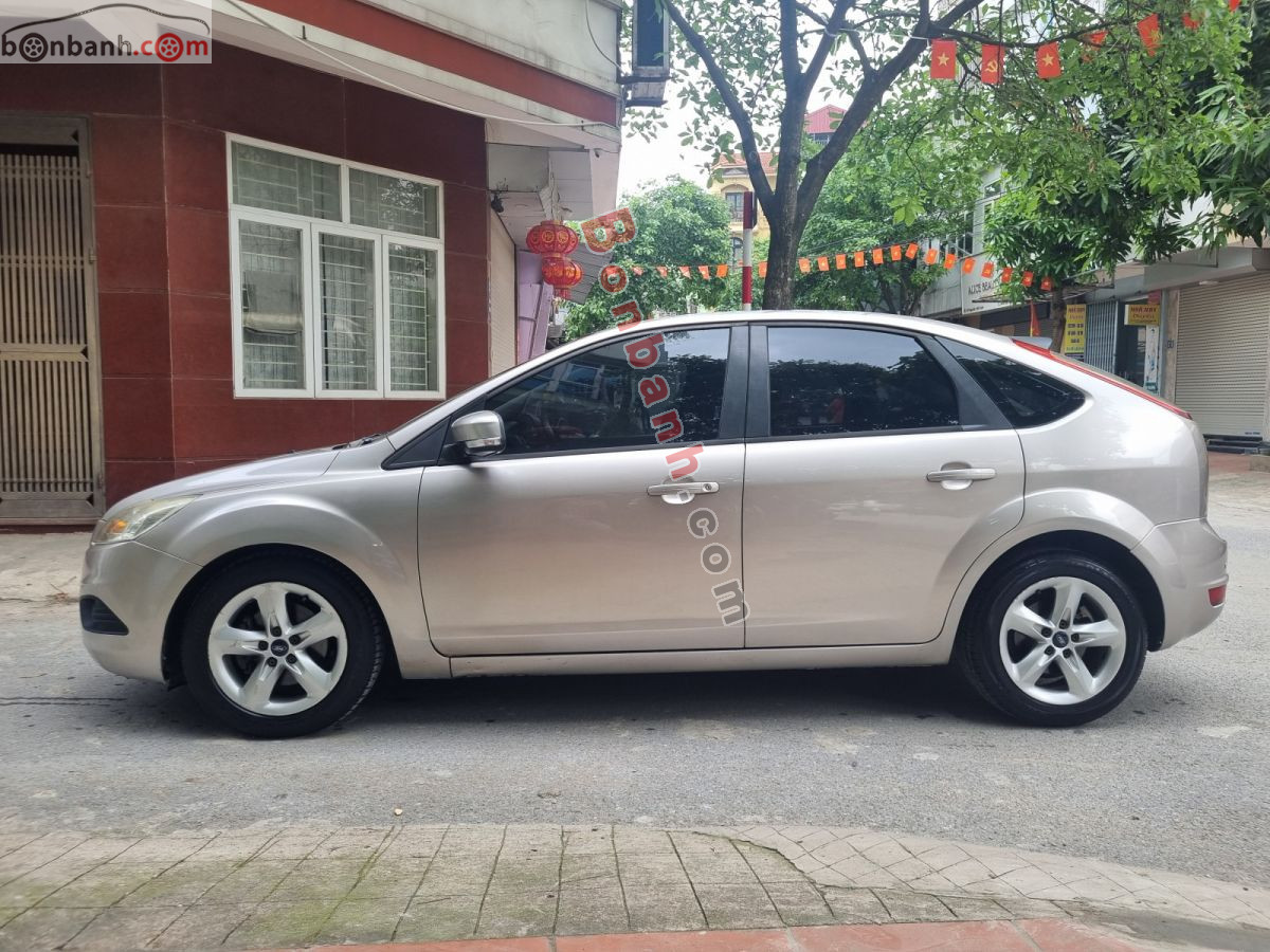 Bán ô tô Ford Focus 1.8 AT - 2012 - xe cũ
