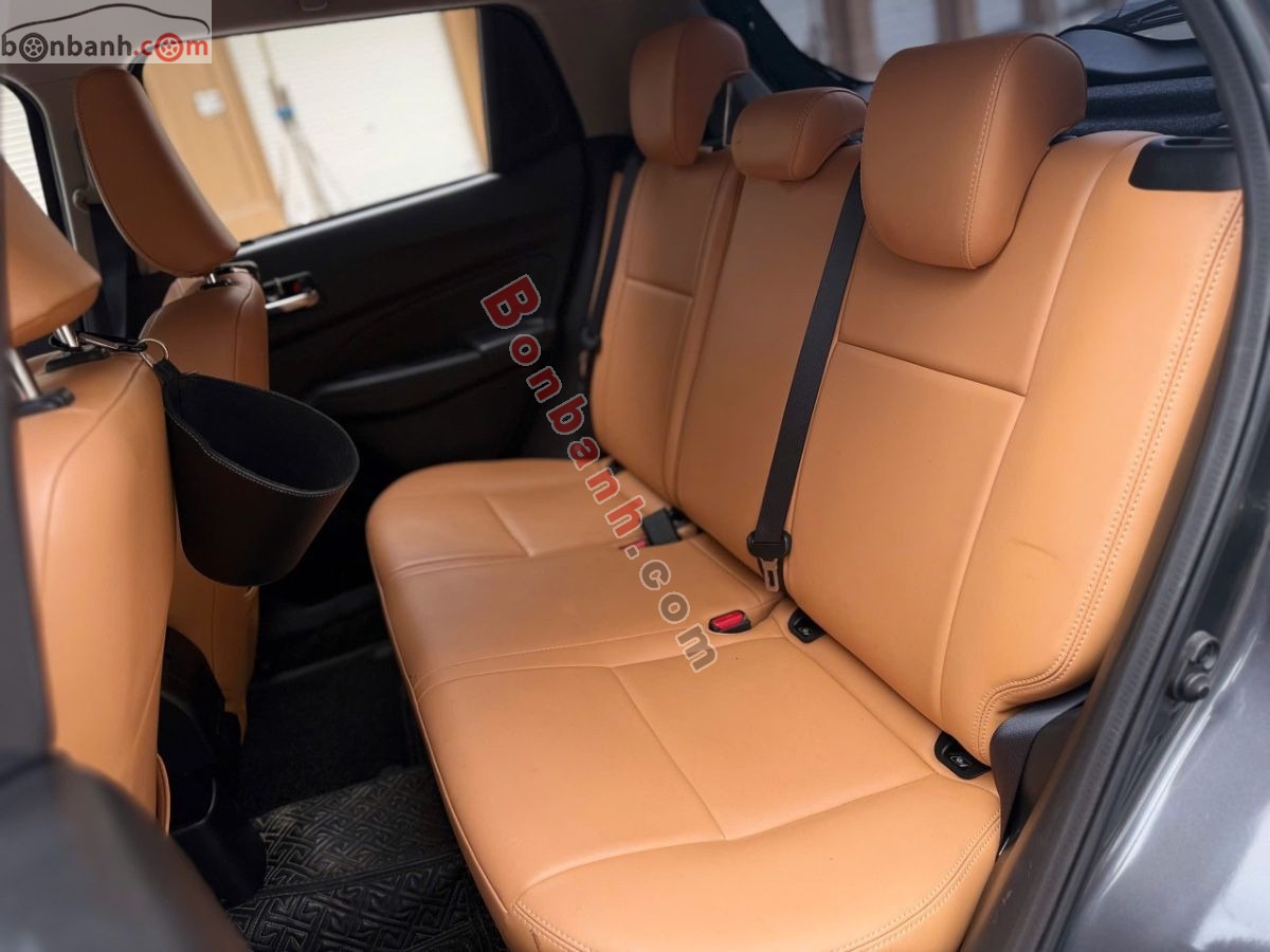 Bán ô tô Suzuki Swift GLX 1.2 AT - 2022 - xe cũ