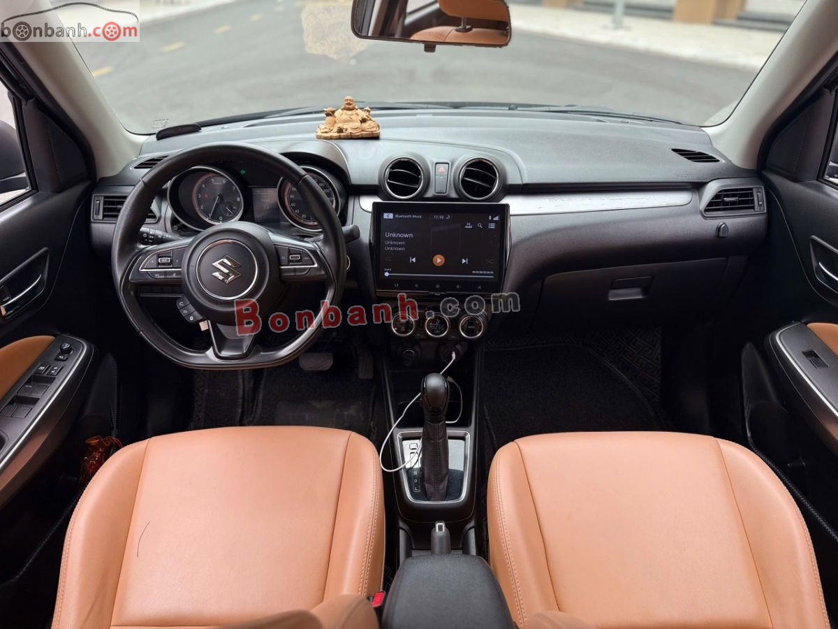 Bán ô tô Suzuki Swift GLX 1.2 AT - 2022 - xe cũ