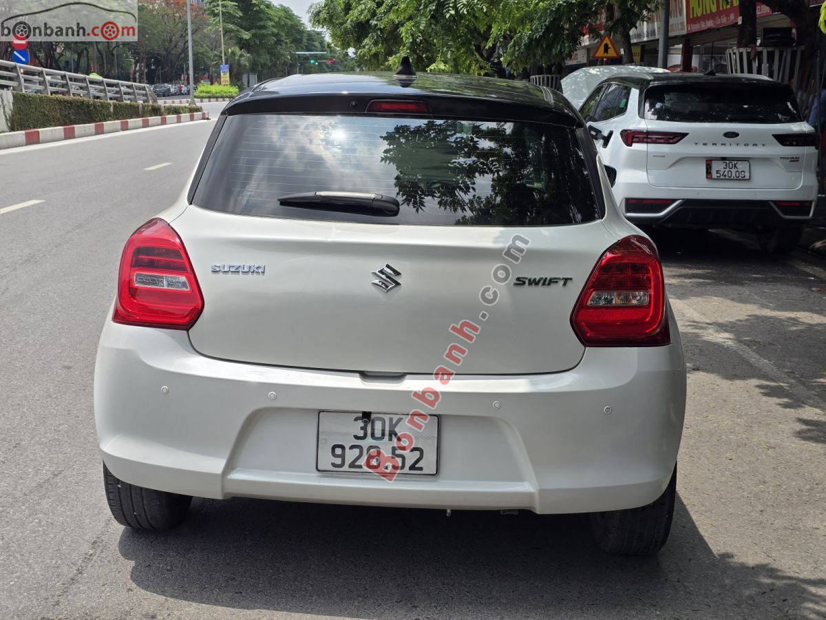 Bán ô tô Suzuki Swift GLX 1.2 AT - 2020 - xe cũ