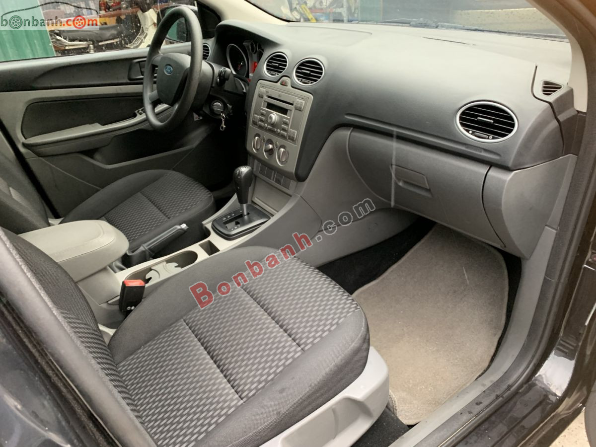 Bán ô tô Ford Focus 1.8 AT - 2013 - xe cũ