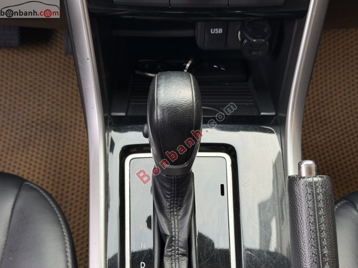 Bán ô tô Mitsubishi Xpander 1.5 AT - 2020 - xe cũ