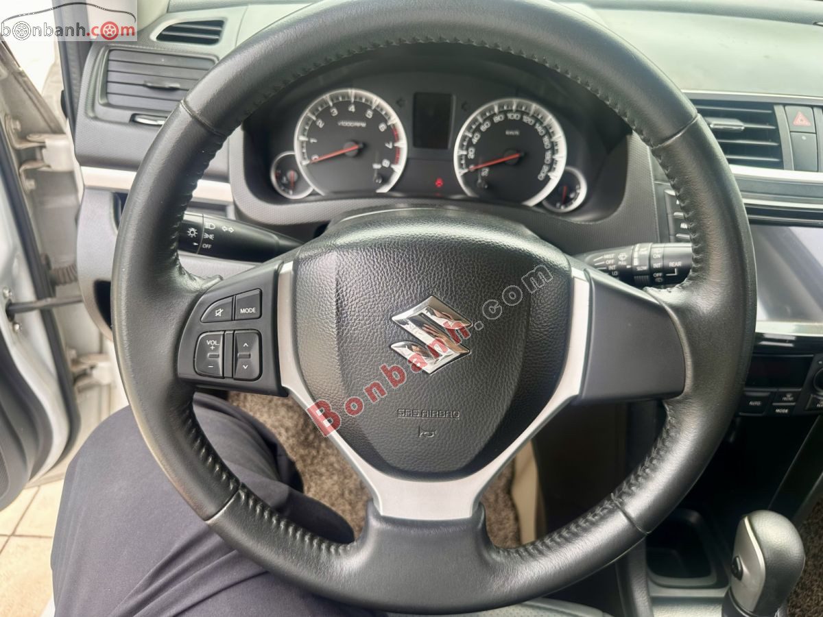 Bán ô tô Suzuki Swift 1.4 AT - 2015 - xe cũ