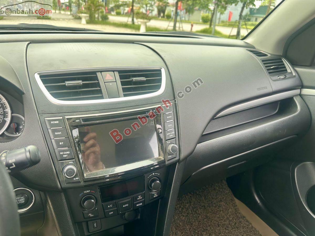 Bán ô tô Suzuki Swift 1.4 AT - 2015 - xe cũ