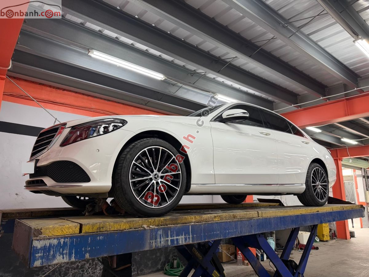 Bán ô tô Mercedes Benz C class C200 Exclusive - 2021 - xe cũ