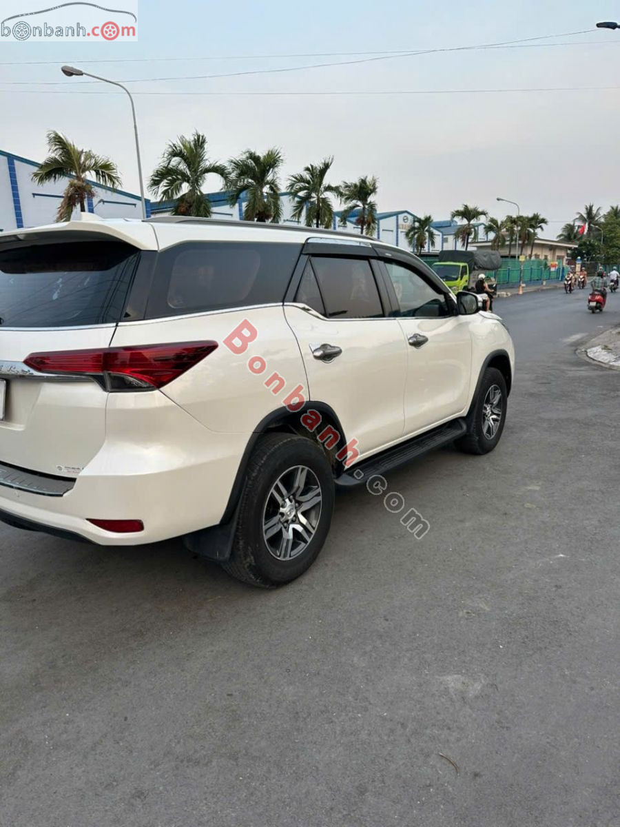 Bán ô tô Toyota Fortuner 2.4G 4x2 MT - 2017 - xe cũ