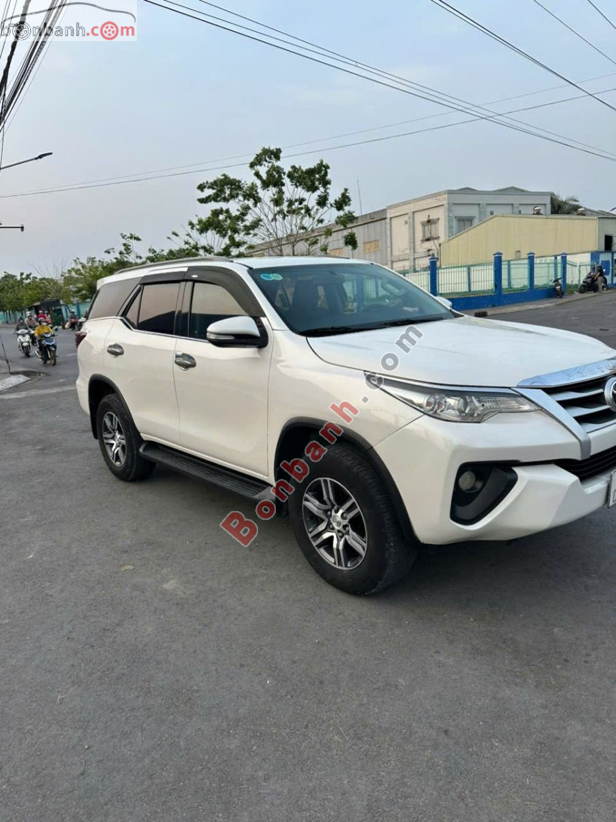 Bán ô tô Toyota Fortuner 2.4G 4x2 MT - 2017 - xe cũ