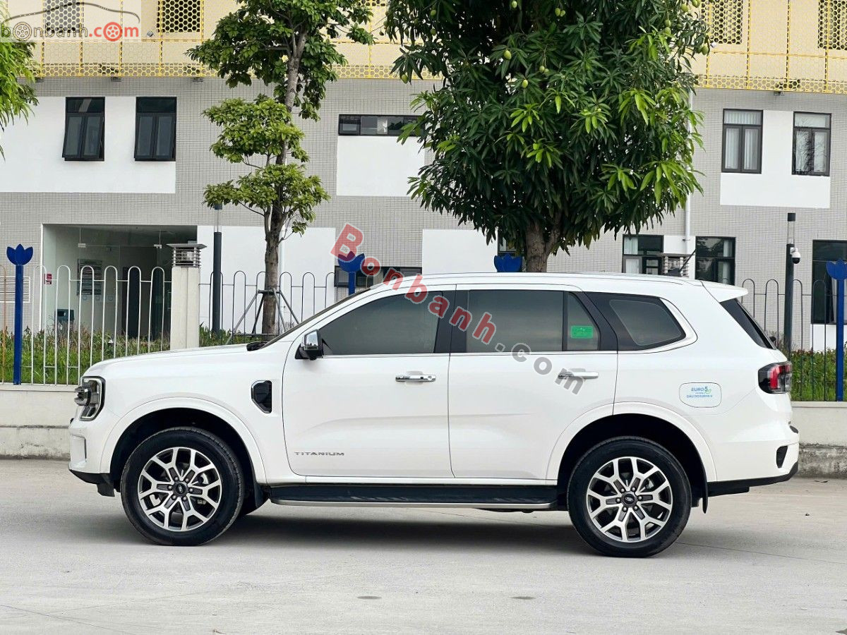 Bán ô tô Ford Everest Titanium Plus 2.0L 4x4 AT - 2025 - xe cũ