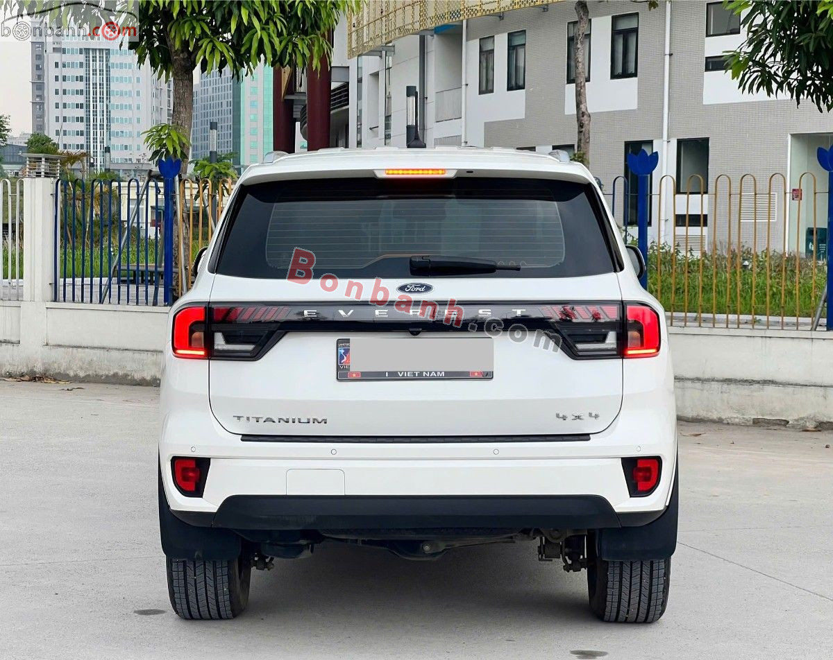 Bán ô tô Ford Everest Titanium Plus 2.0L 4x4 AT - 2025 - xe cũ