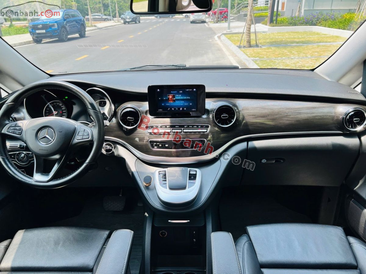 Bán ô tô Mercedes Benz V class V250 Luxury - 2022 - xe cũ