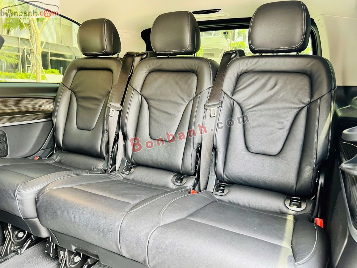Bán ô tô Mercedes Benz V class V250 Luxury - 2022 - xe cũ