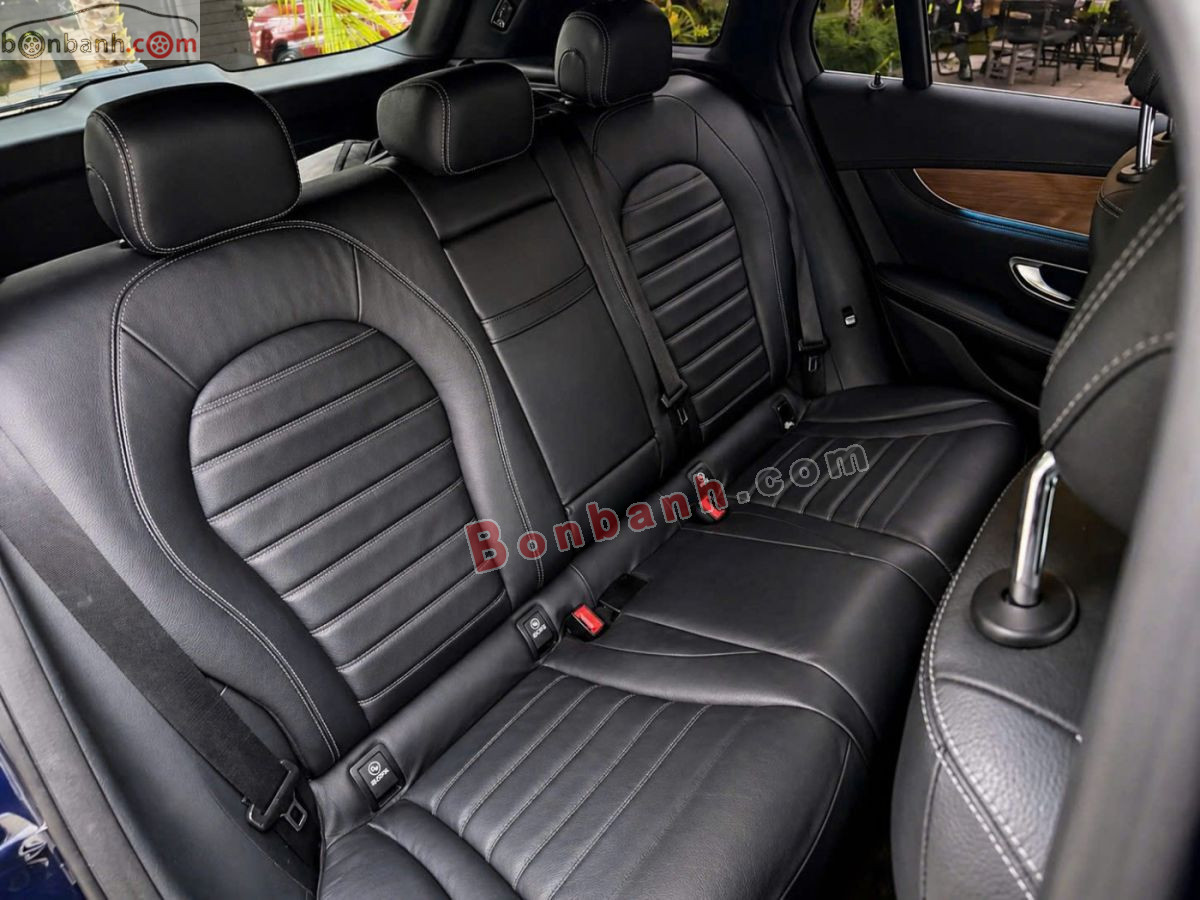 Bán ô tô Mercedes Benz GLC 250 4Matic - 2017 - xe cũ