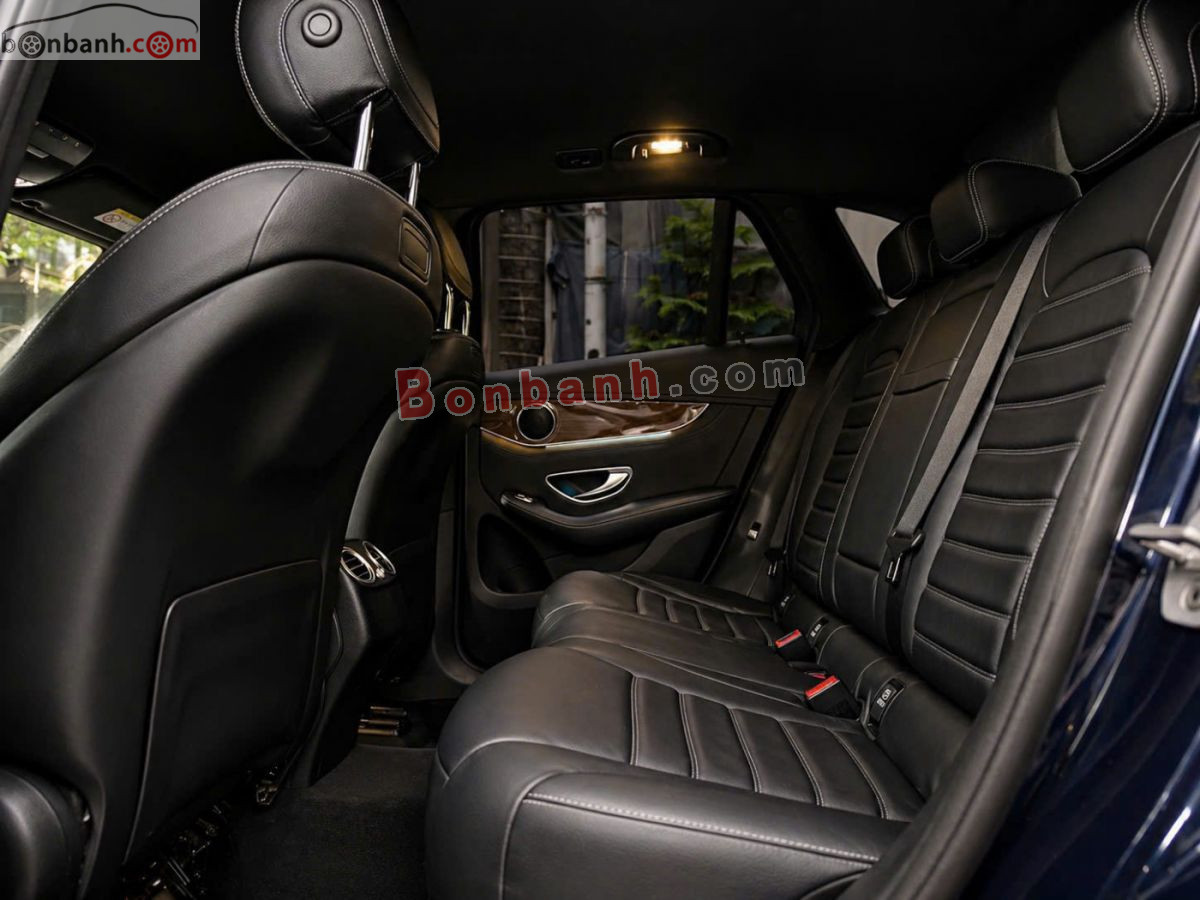 Bán ô tô Mercedes Benz GLC 250 4Matic - 2017 - xe cũ