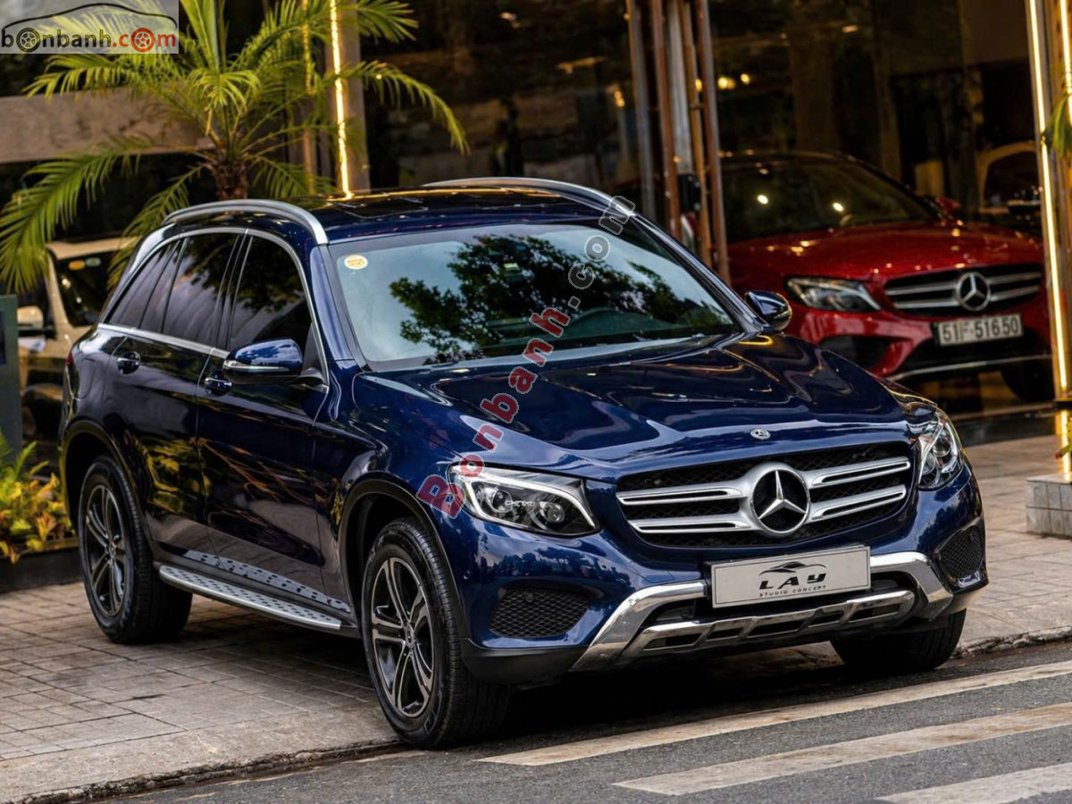 Bán ô tô Mercedes Benz GLC 250 4Matic - 2017 - xe cũ