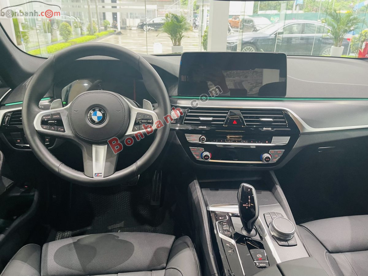 Bán ô tô BMW 5 Series 520i M Sport - 2023 - xe mới
