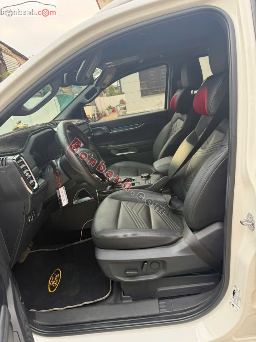 Bán ô tô Ford Everest Titanium Plus 2.0L 4x4 AT - 2025 - xe cũ