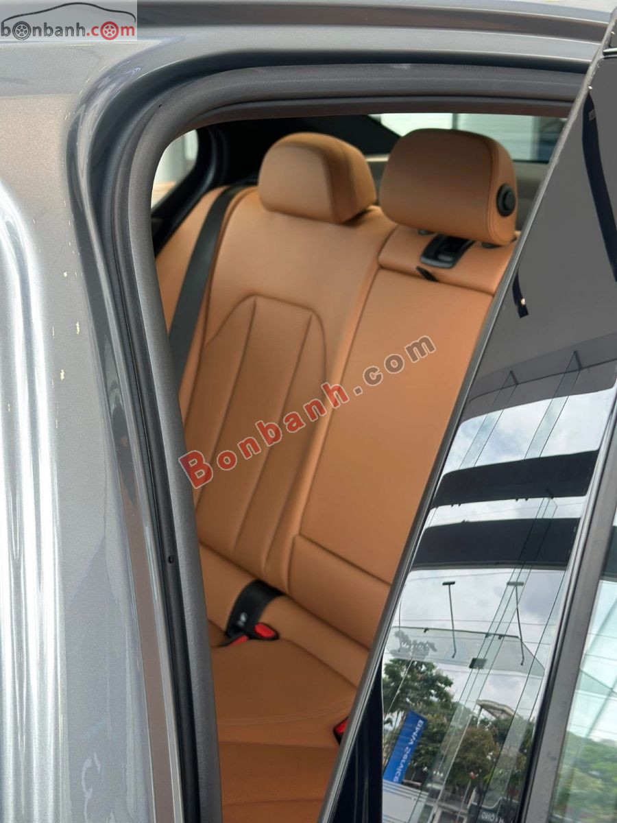 Bán ô tô BMW 3 Series 320i Sport Line - 2025 - xe mới