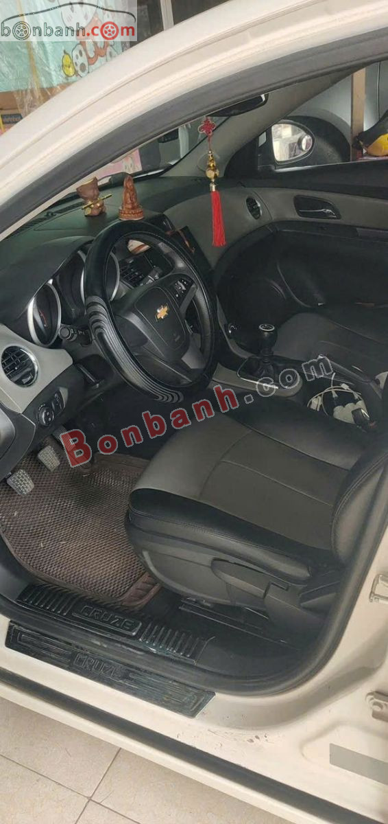 Bán ô tô Chevrolet Cruze LT 1.6 MT - 2015 - xe cũ
