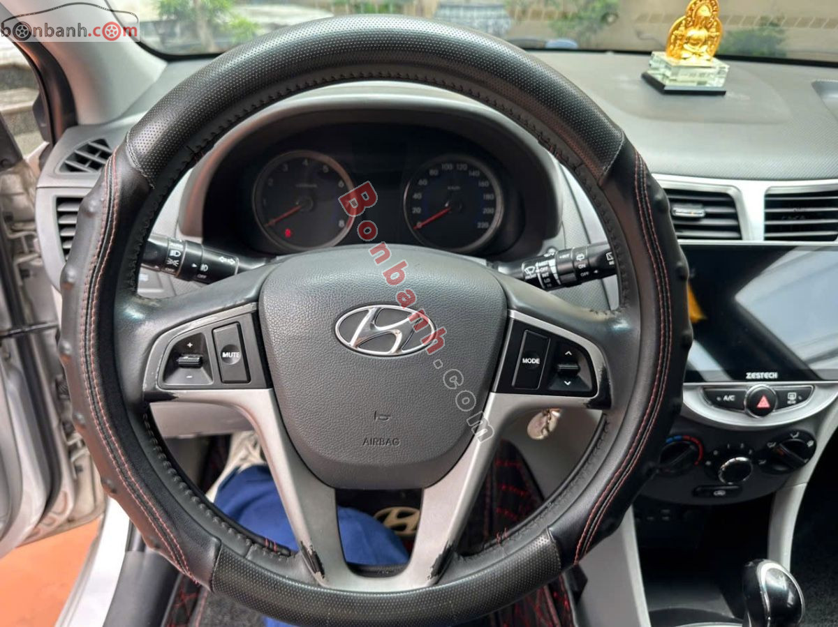 Bán ô tô Hyundai Accent 1.4 AT - 2015 - xe cũ
