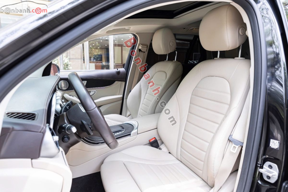 Bán ô tô Mercedes Benz GLC 300 4Matic - 2021 - xe cũ