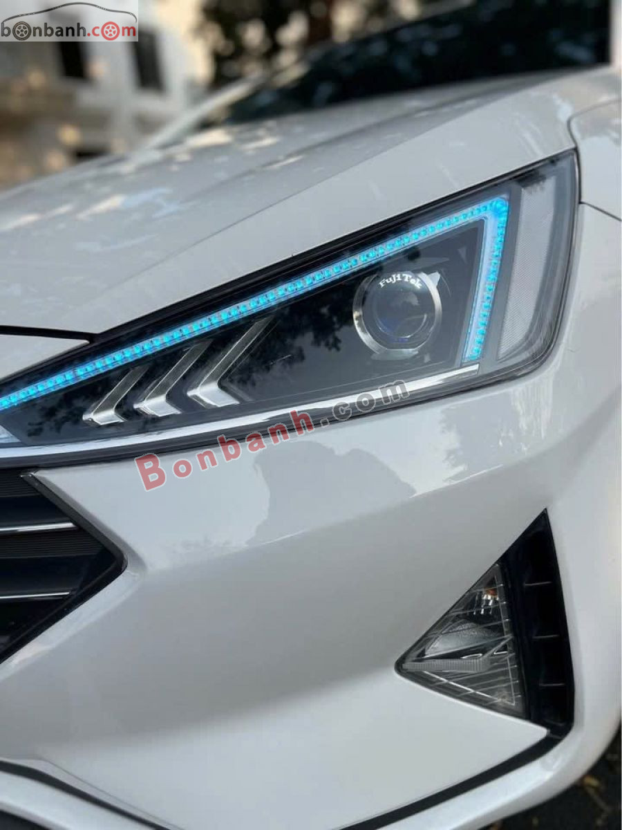 Bán ô tô Hyundai Elantra 1.6 MT - 2019 - xe cũ