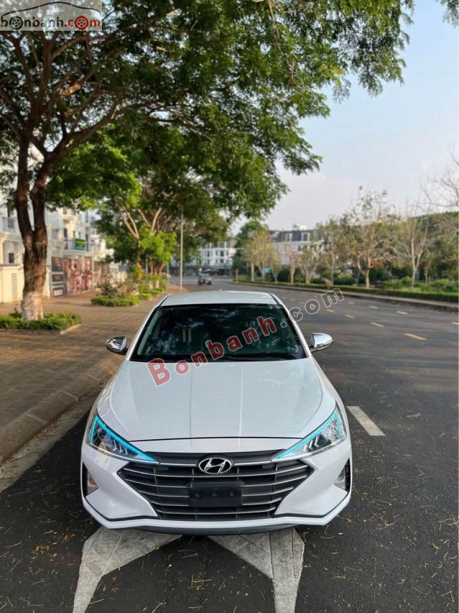 Bán ô tô Hyundai Elantra 1.6 MT - 2019 - xe cũ