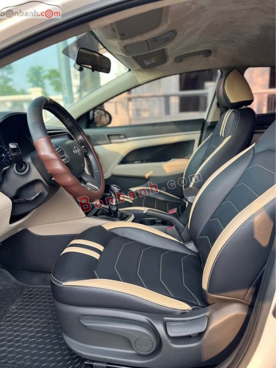 Bán ô tô Hyundai Elantra 1.6 MT - 2019 - xe cũ