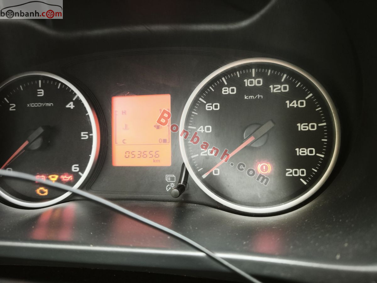Bán ô tô Mitsubishi Triton 4x2 MT - 2018 - xe cũ