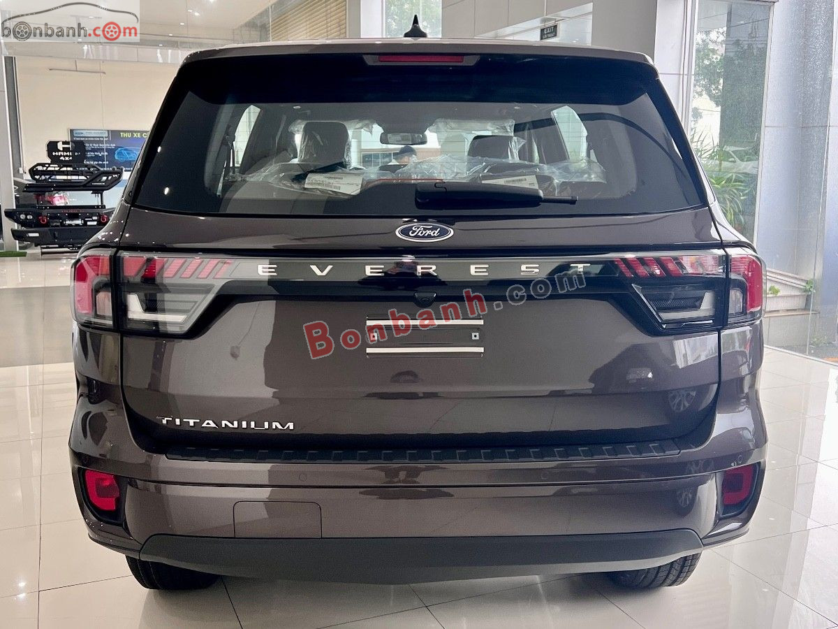 Bán ô tô Ford Everest Titanium 2.0L 4x2 AT - 2026 - xe mới