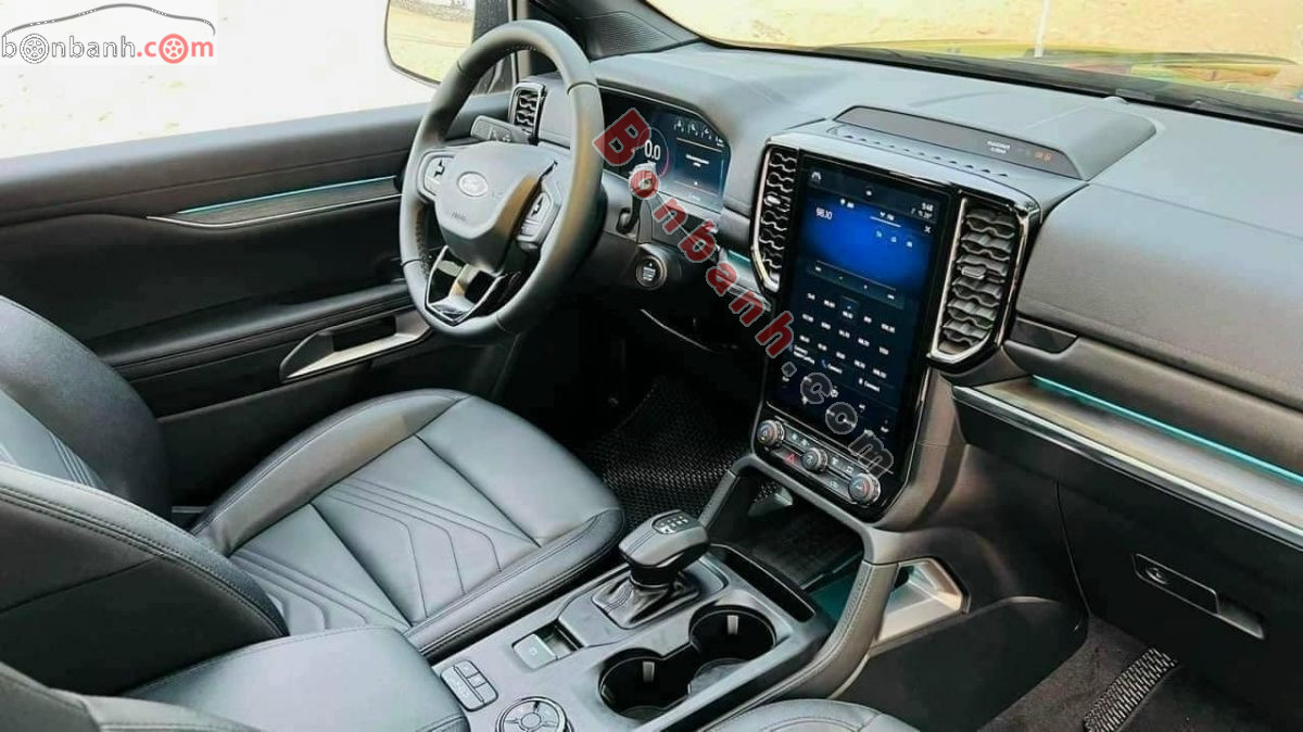 Bán ô tô Ford Everest Titanium Plus 2.0L 4x4 AT - 2026 - xe mới