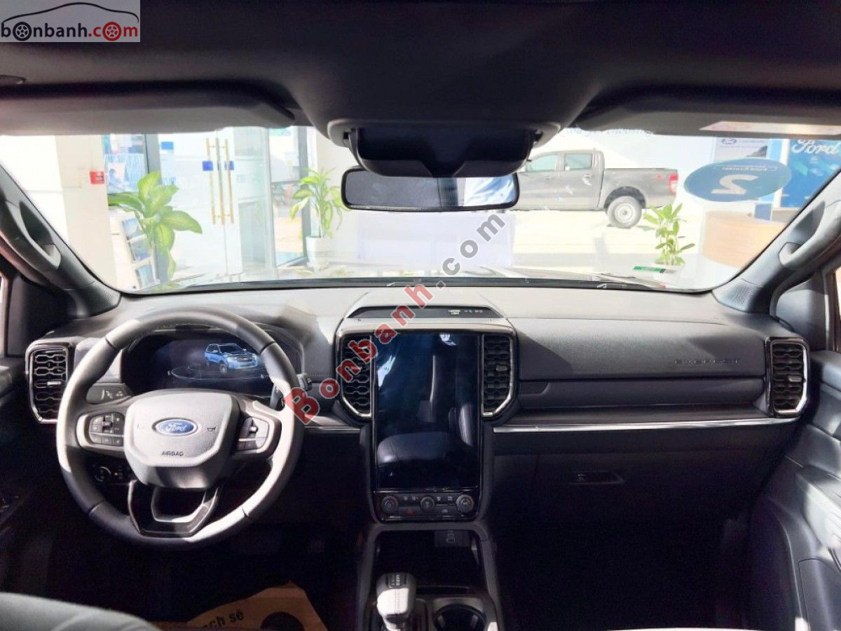 Bán ô tô Ford Everest Titanium Plus 2.0L 4x4 AT - 2026 - xe mới
