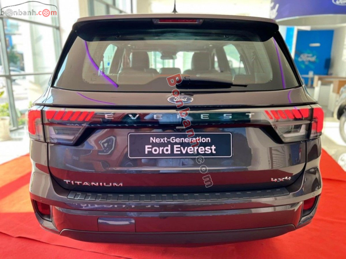 Bán ô tô Ford Everest Titanium Plus 2.0L 4x4 AT - 2026 - xe mới