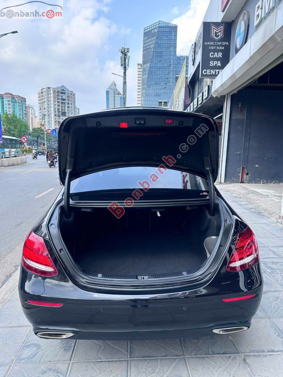 Bán ô tô Mercedes Benz E class E200 Sport - 2019 - xe cũ