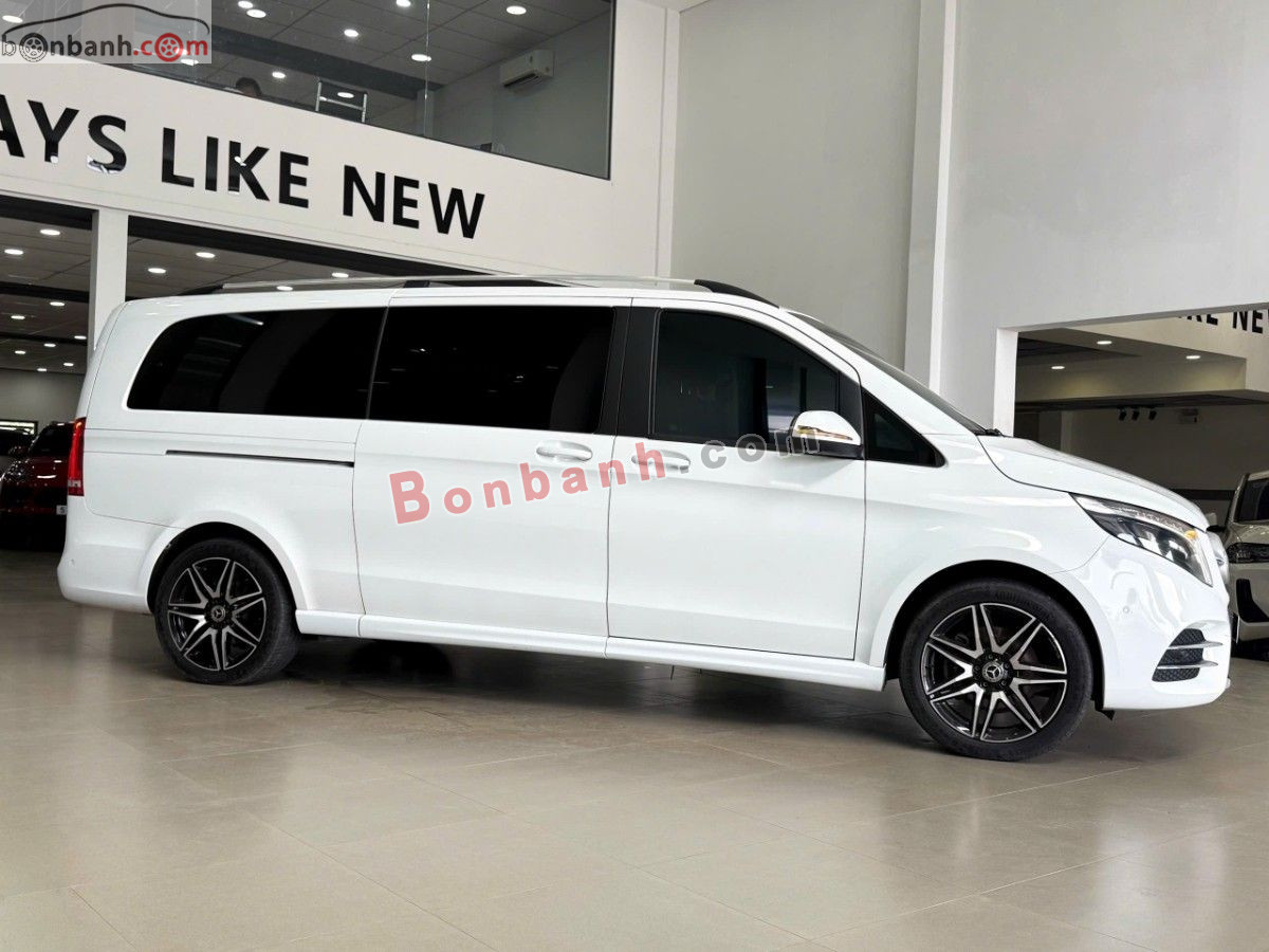 Bán ô tô Mercedes Benz V class V250 AMG - 2023 - xe cũ