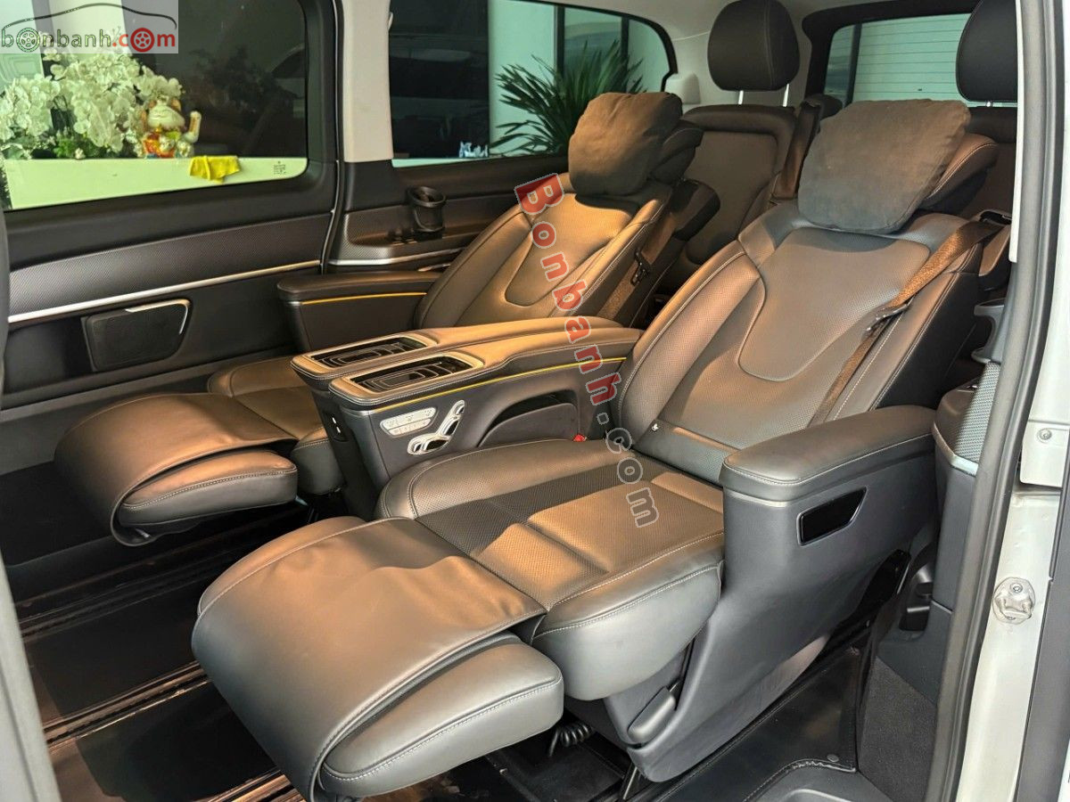 Bán ô tô Mercedes Benz V class V250 AMG - 2023 - xe cũ