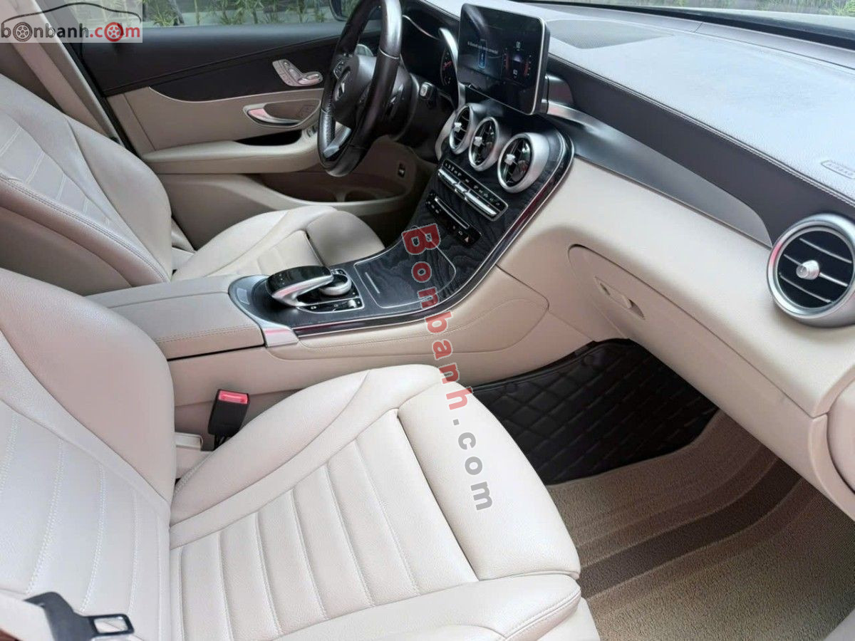 Bán ô tô Mercedes Benz GLC 300 4Matic - 2018 - xe cũ