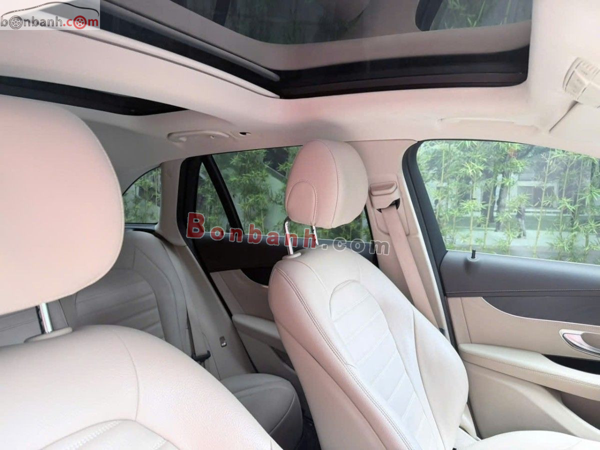 Bán ô tô Mercedes Benz GLC 300 4Matic - 2018 - xe cũ