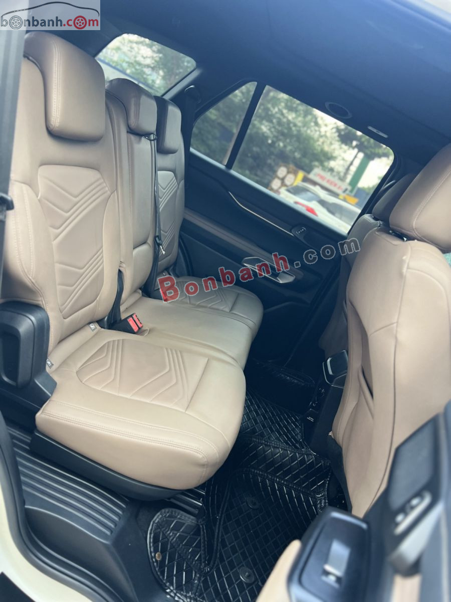 Bán ô tô Ford Everest Titanium 2.0L 4x2 AT - 2022 - xe cũ