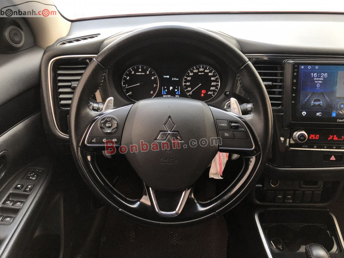 Bán ô tô Mitsubishi Outlander 2.0 CVT - 2022 - xe cũ