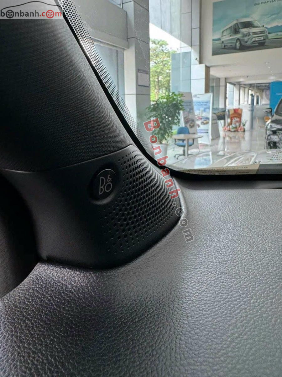 Bán ô tô Ford Everest Platinum 2.0L 4x4 AT - 2026 - xe mới