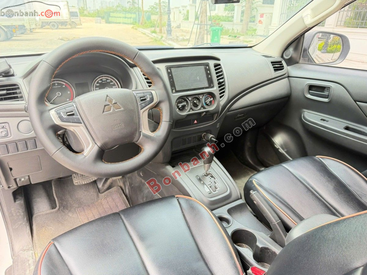 Bán ô tô Mitsubishi Triton 4x2 AT Mivec Premium - 2020 - xe cũ