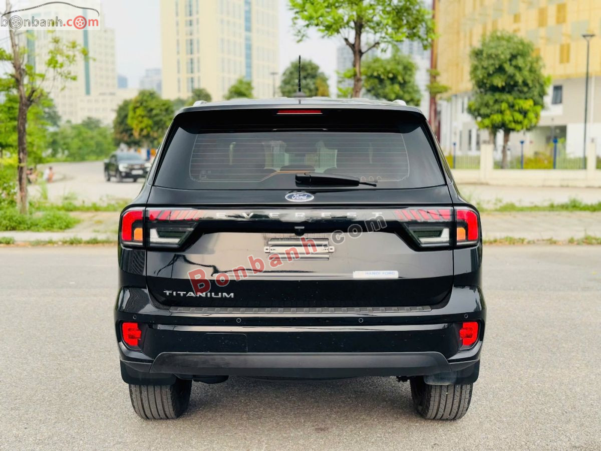 Bán ô tô Ford Everest Titanium 2.0L 4x2 AT - 2025 - xe cũ