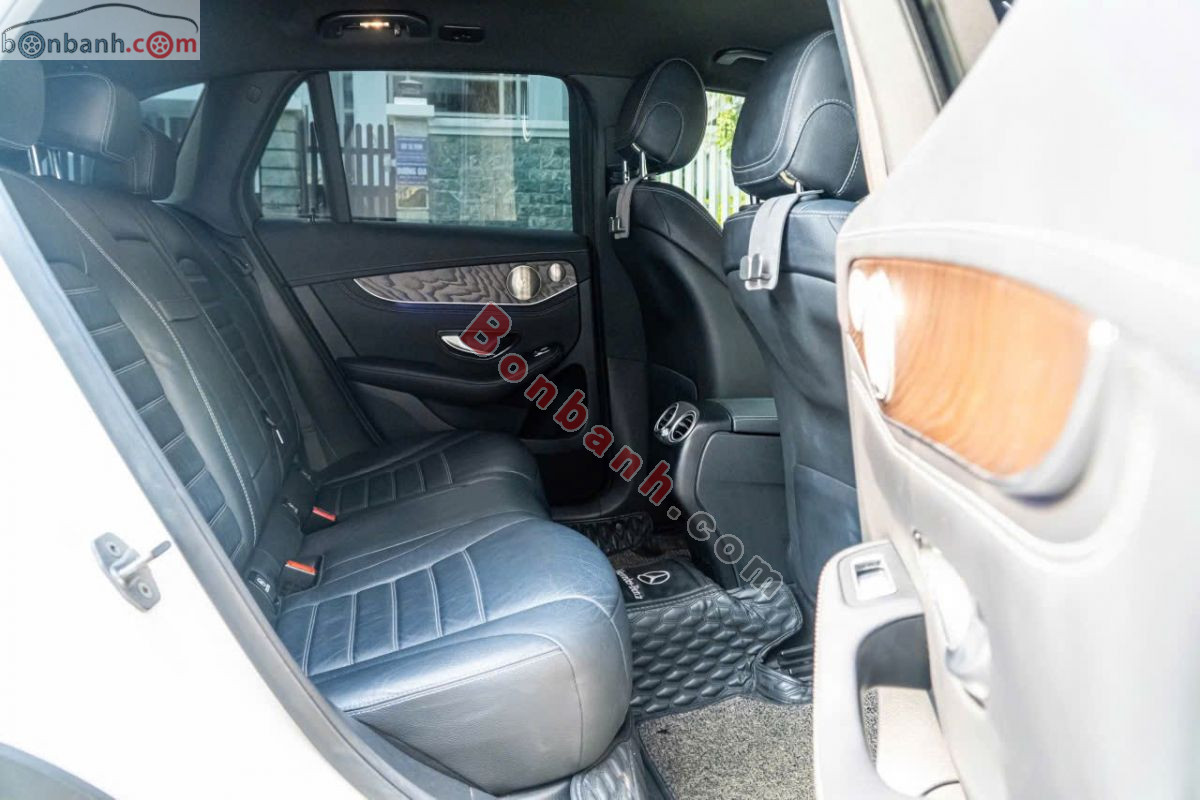 Bán ô tô Mercedes Benz GLC 200 4Matic - 2021 - xe cũ