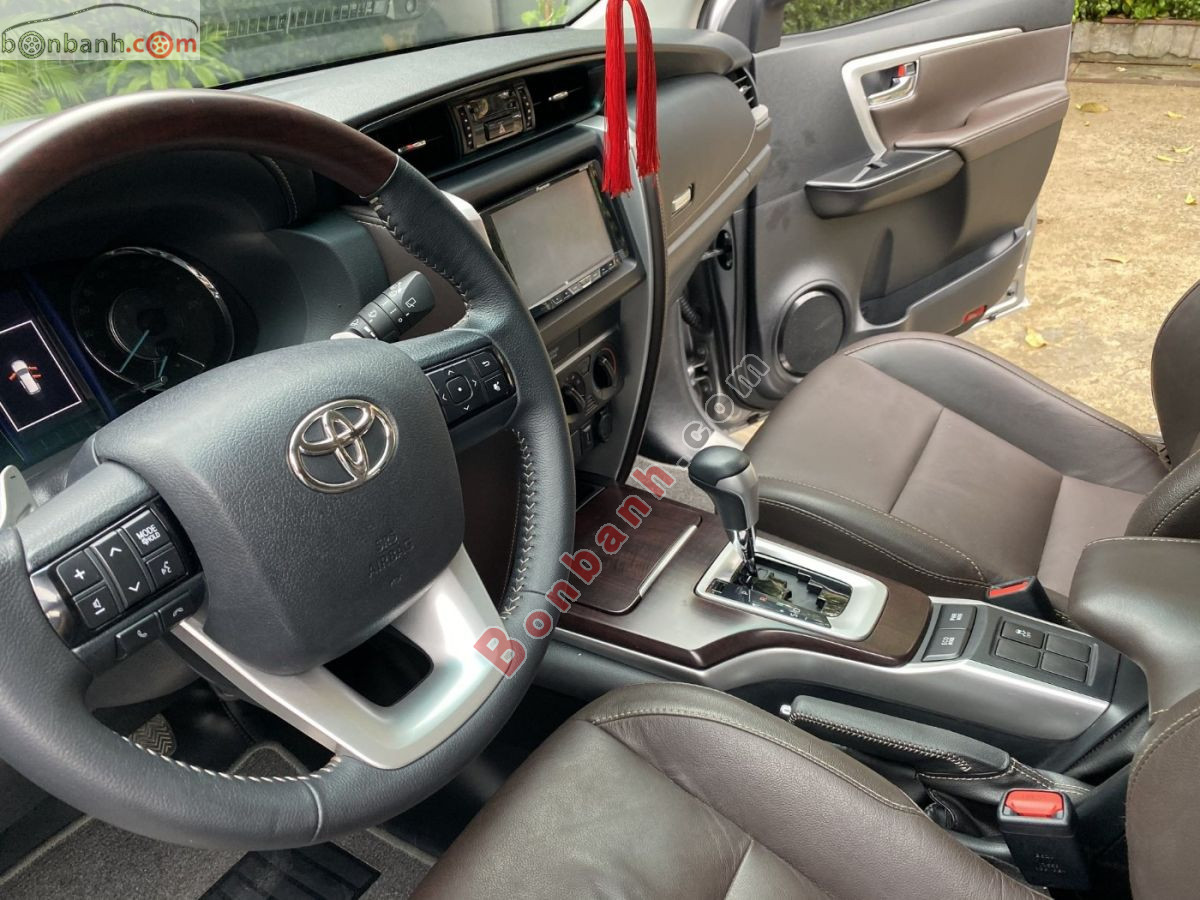 Bán ô tô Toyota Fortuner 2.4G 4x2 AT - 2019 - xe cũ