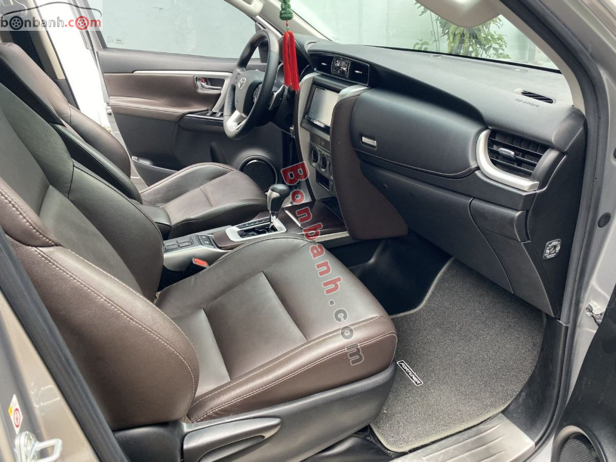Bán ô tô Toyota Fortuner 2.4G 4x2 AT - 2019 - xe cũ